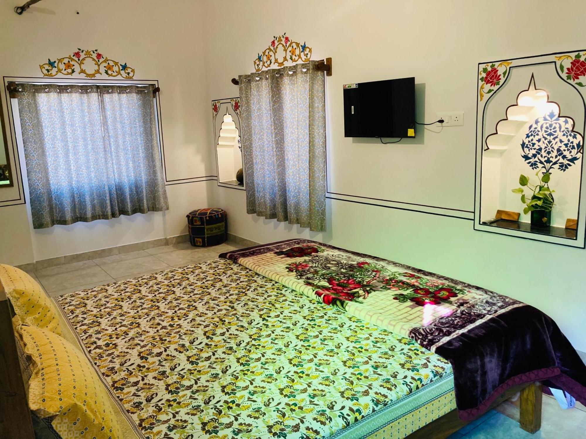 Hotel Tulsi Palace 푸쉬카르 객실 사진